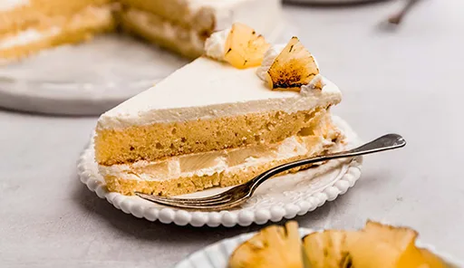 Torta de Piña Clásica Chilena