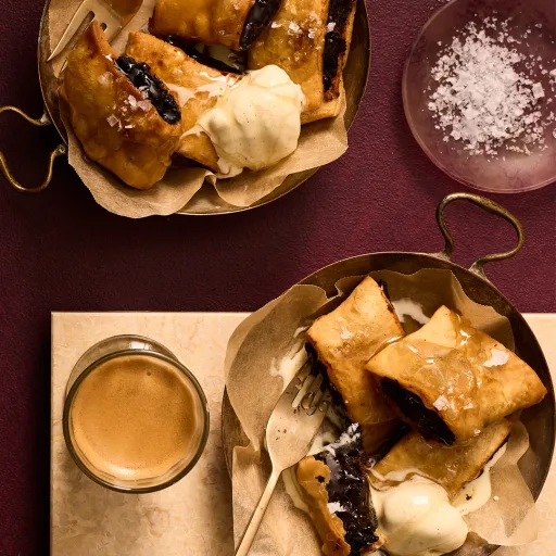 Pastelitos fritos de dátiles