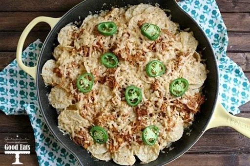 Slow Cooker BBQ Chicken Nachos