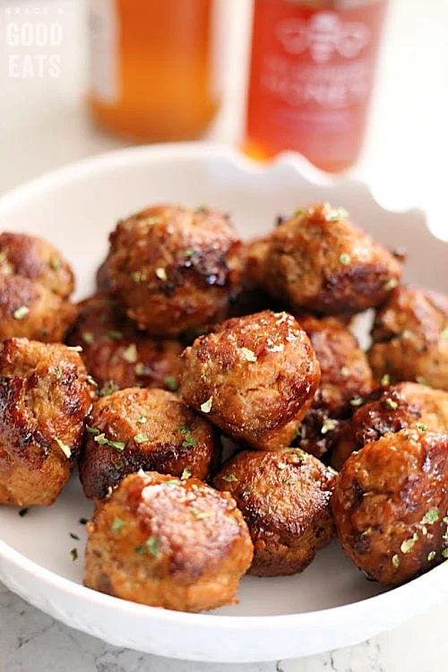 Albóndigas a la miel y chipotle