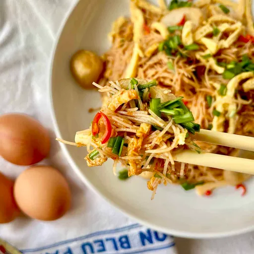 Authentic Singapore Dry Mee Siam Goreng