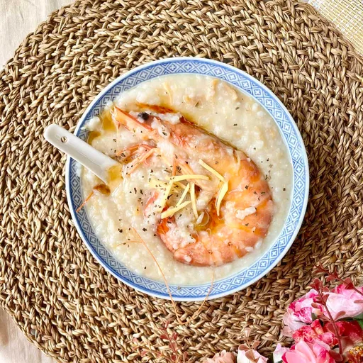Easy Chinese Seafood congee with shrimp/ prawn
