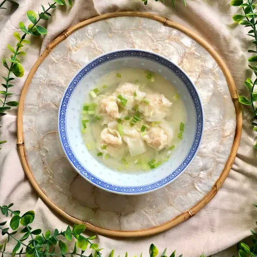 Easy Vegan Wonton Soup for Colds
