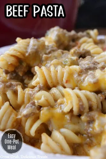 Pasta con ternera (receta fácil en una sola olla)