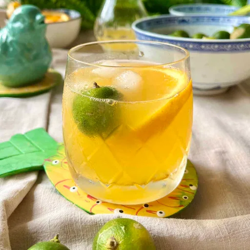 Calamansi Juice (Filippino Lemonade)