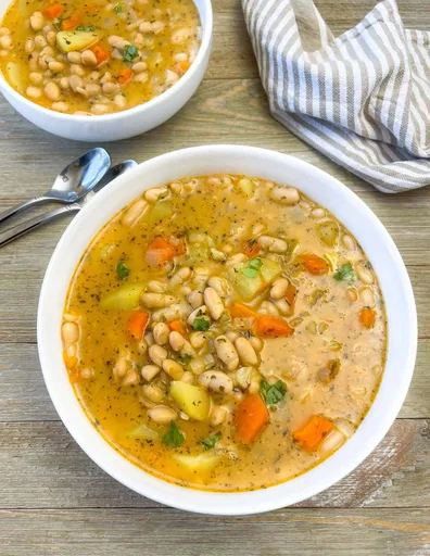 Vegan White Bean Soup