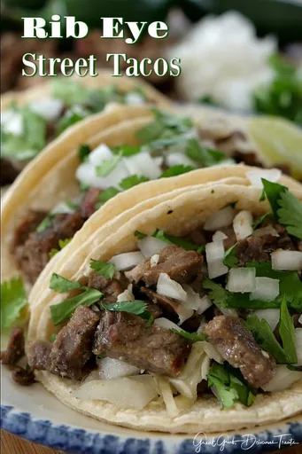 Tacos callejeros de chuleta de costilla