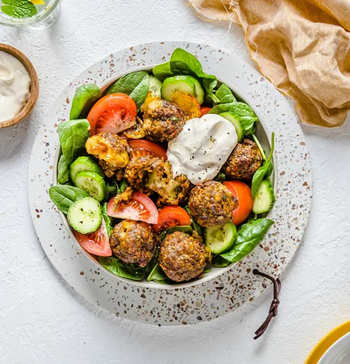 Albóndigas mexicanas rellenas de queso