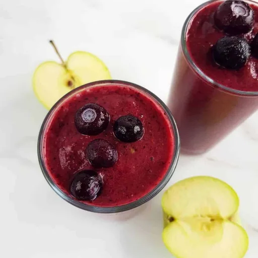Batido de arándanos y manzana