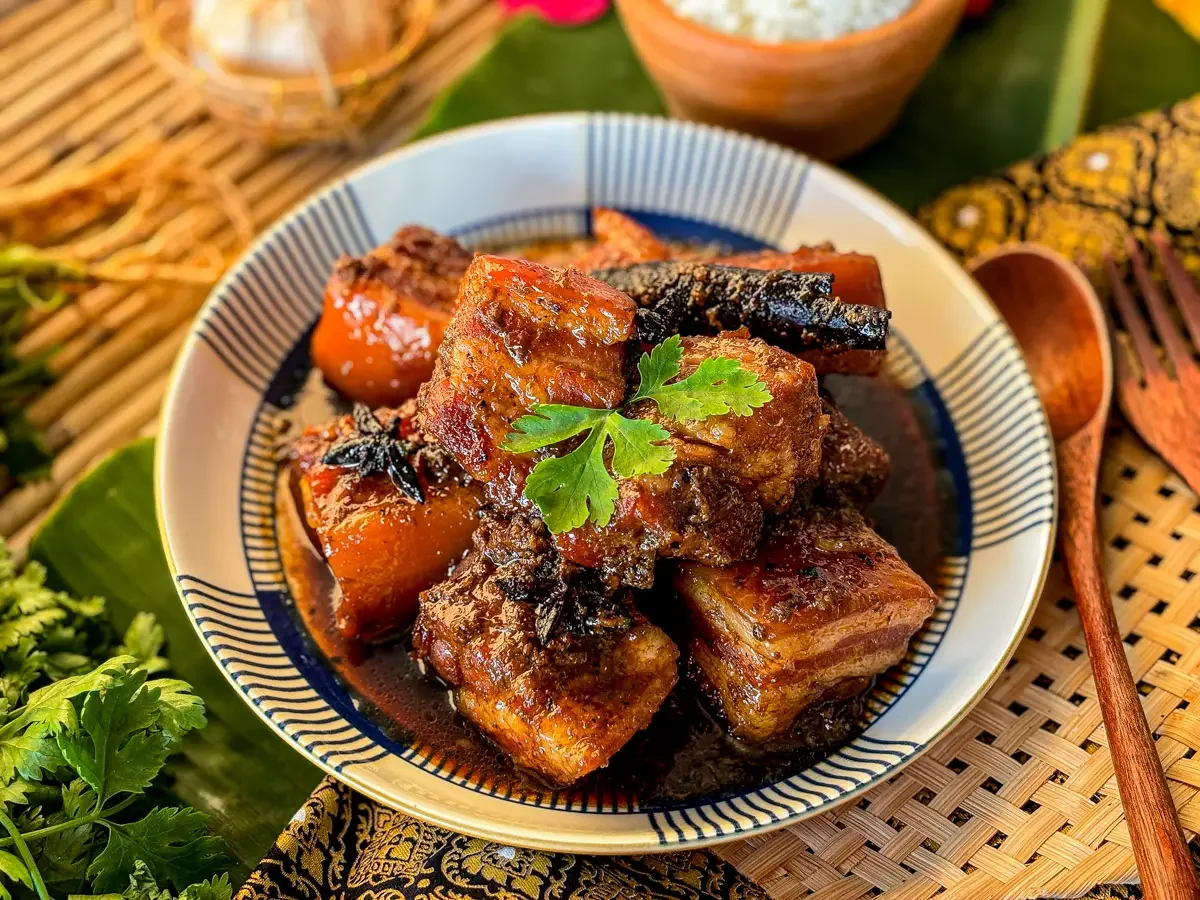 Moo Hong Recipe (Thai Pork Belly Stew)