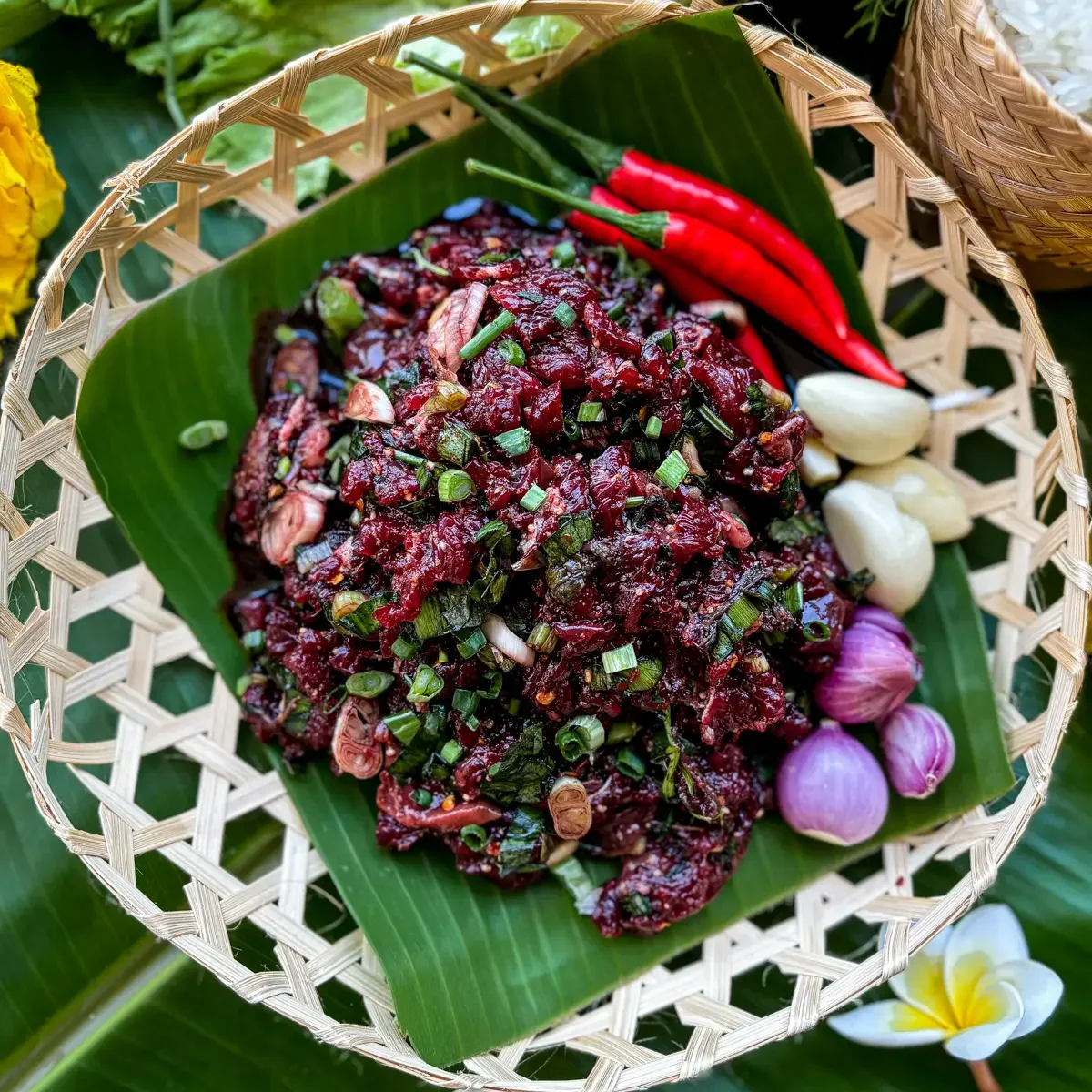 Thai Raw Beef Salad Recipe (Raw Larb)