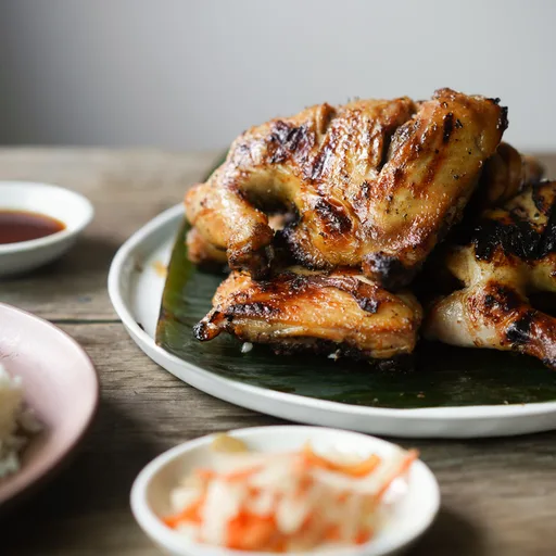 Chicken Inasal (pollo marinado y a la parrilla al estilo filipino)