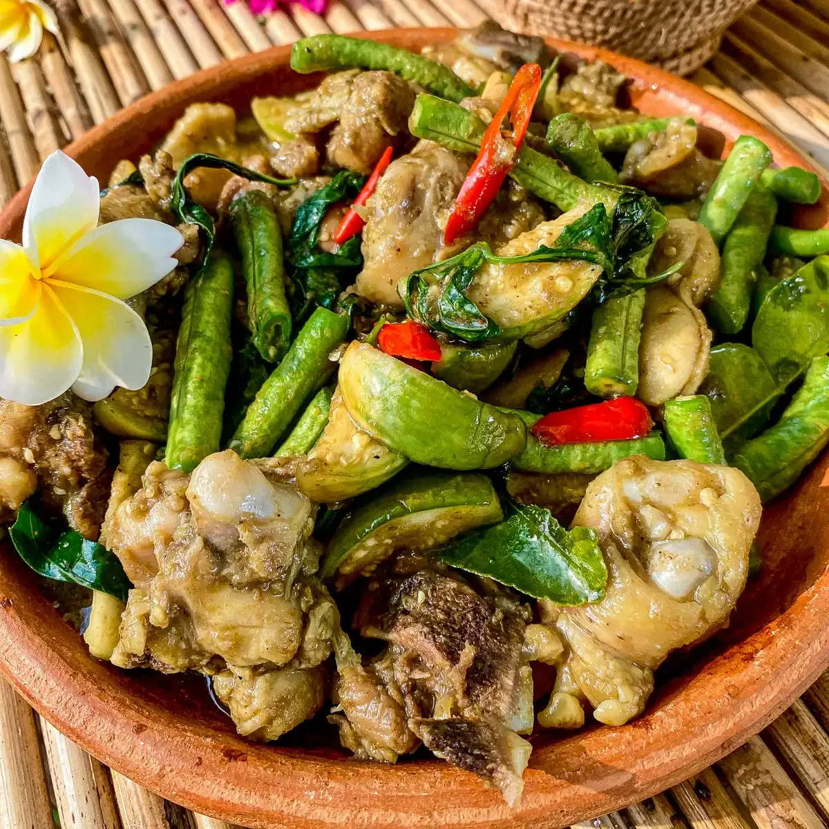 Thai Green Curry Stir-Fry Recipe With Chicken