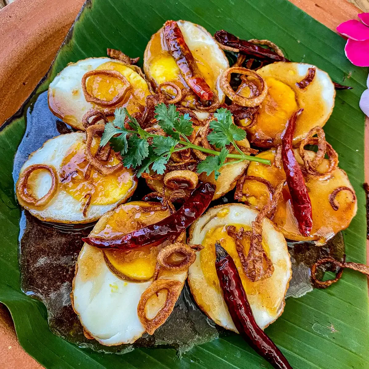 Thai Son-in-Law Eggs Recipe (Kai Look Keuy)