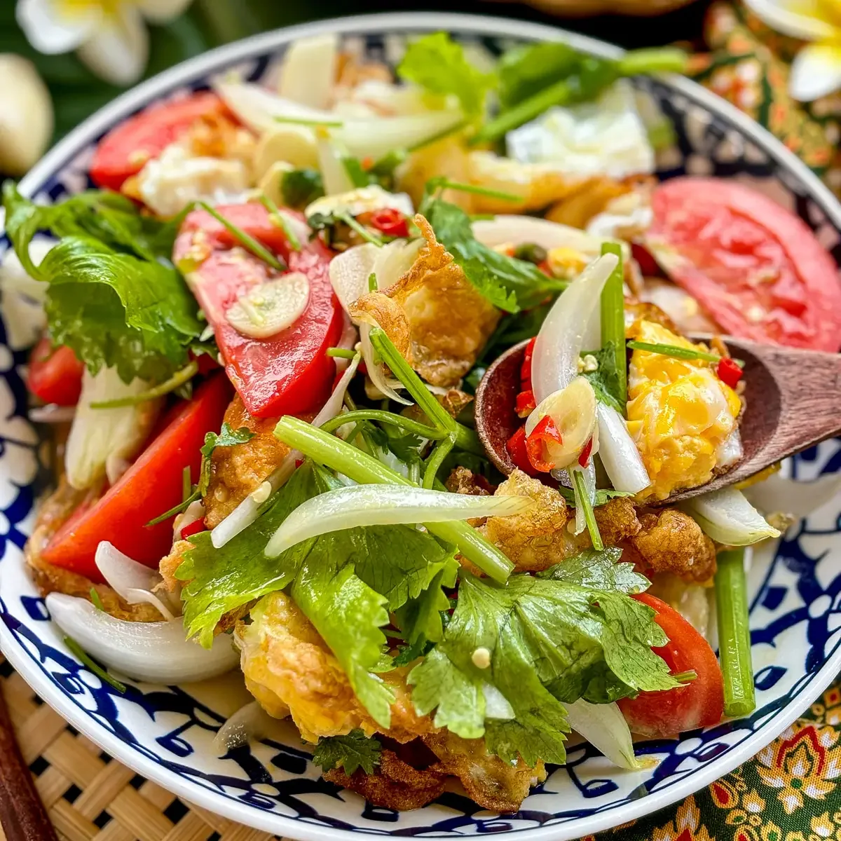 Yum Kai Dao (Thai Fried Egg Salad Recipe)