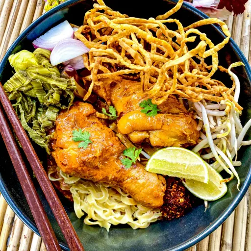 Chicken Khao Soi Recipe (Thai Curry Noodle Soup)