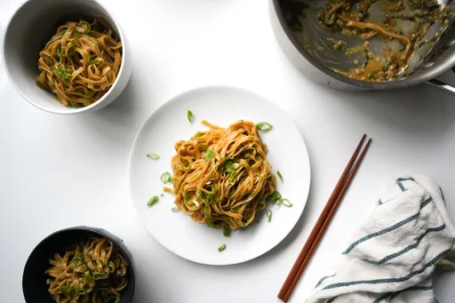 Fideos Asitáticos al Ajo (Rápidos y Fáciles)