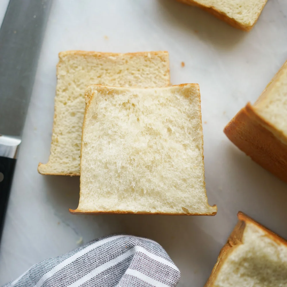 Shokupan Recipe (Fluffy Japanese Milk Bread With Tangzhong)