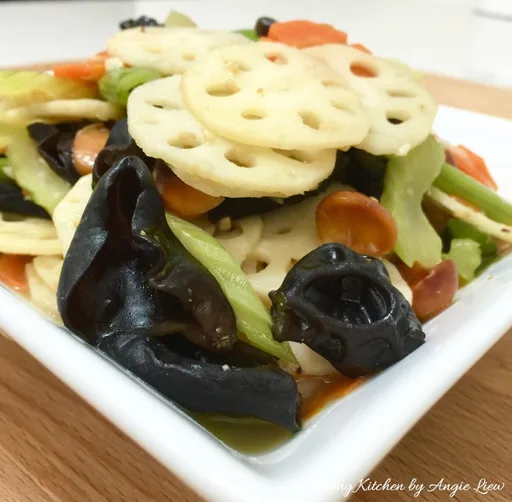 Lotus Root Stir Fry 炒莲藕