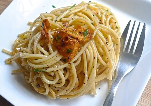 Espaguetis Aglio e Olio
