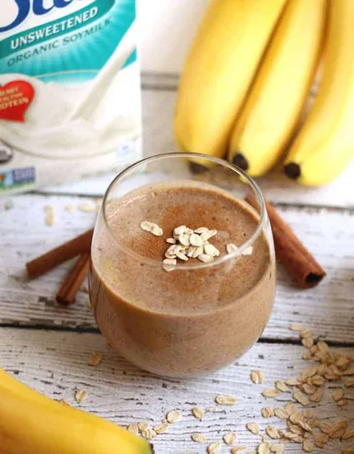 Batido de Proteínas de Avena, Canela y Pasas