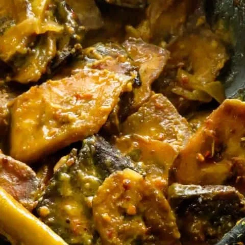 Sri Lankan spicy ash plantain(green banana)curry