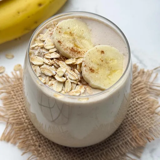Batido de avena {con crema de cacahuete y plátano}