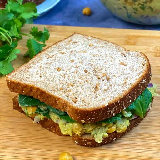 Receta de sándwich de garbanzos y aguacate