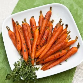 Zanahorias baby asadas con miel y naranja