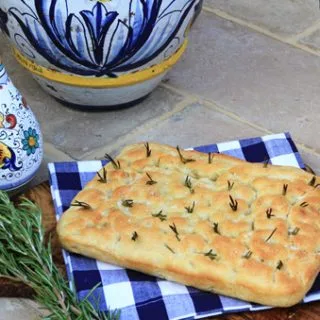 Focaccia al romero