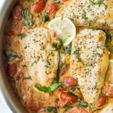 Pollo cremoso a la toscana