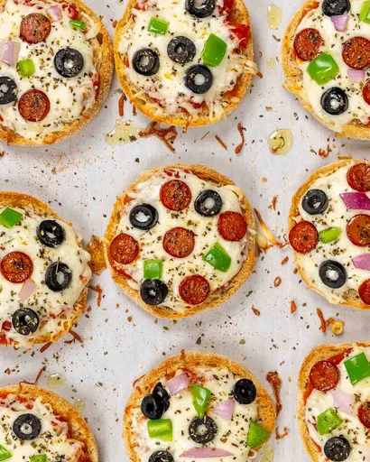English Muffin Pizza