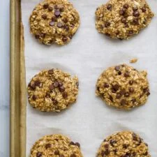 Banana Oatmeal Cookies with Chocolate Chips