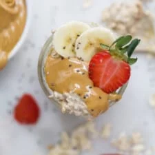 Creamy Peanut Butter Overnight Oats