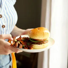 Hamburguesas de alubias rojas y arroz
