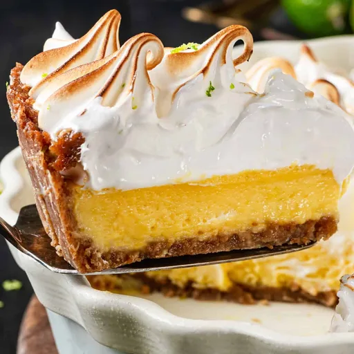 Tarta de Lima de los Cayos con Merengue Suizo