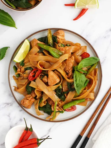 Chicken Drunken Noodles