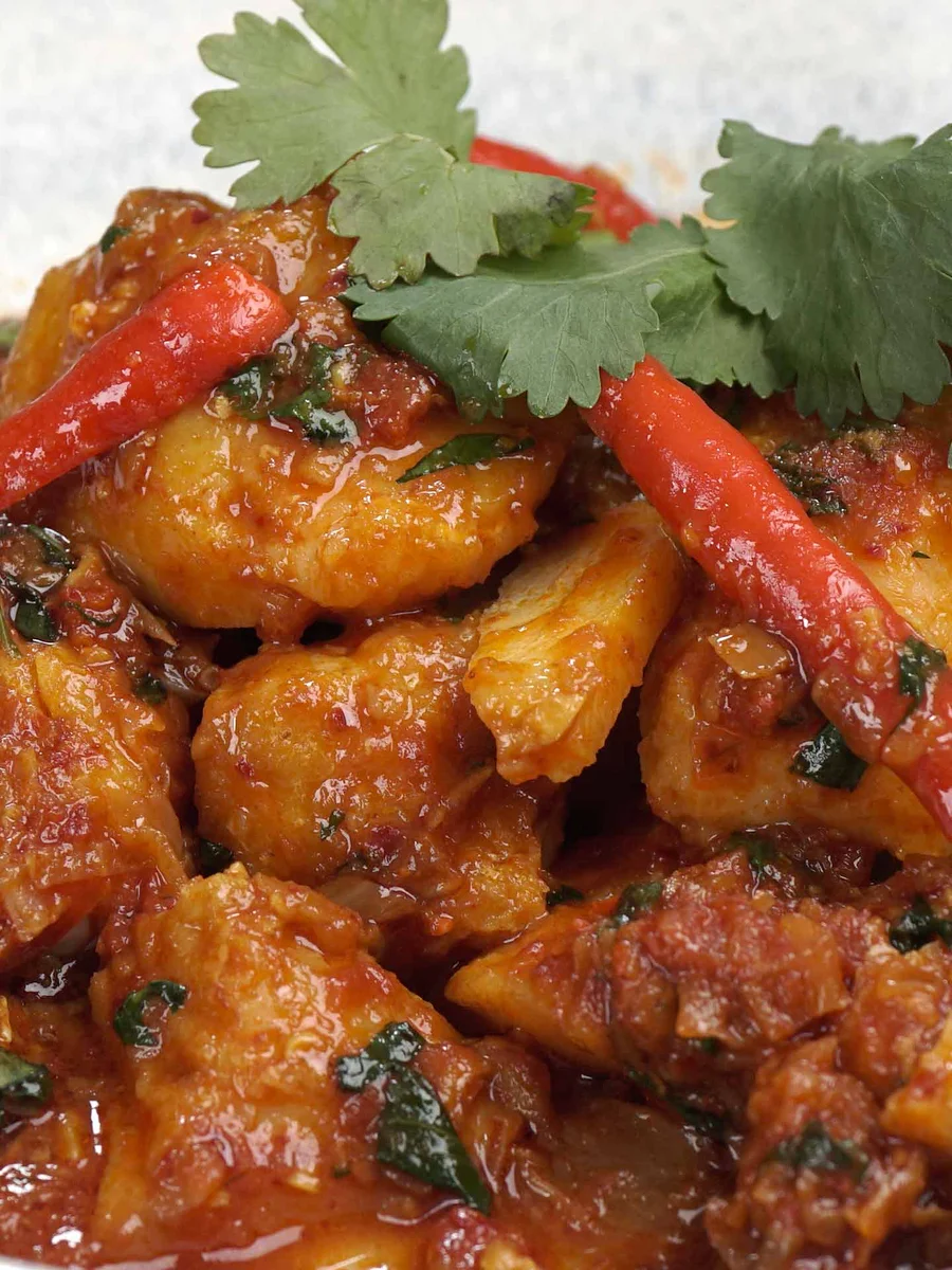 Fish Curry (Burmese Style)