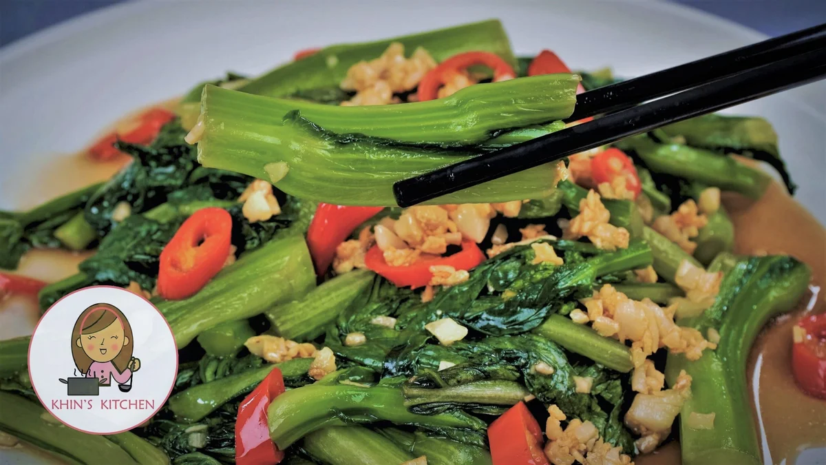 Simple choy sum stir fry