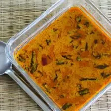 Tamilnadu style vendakkai puli kulambu