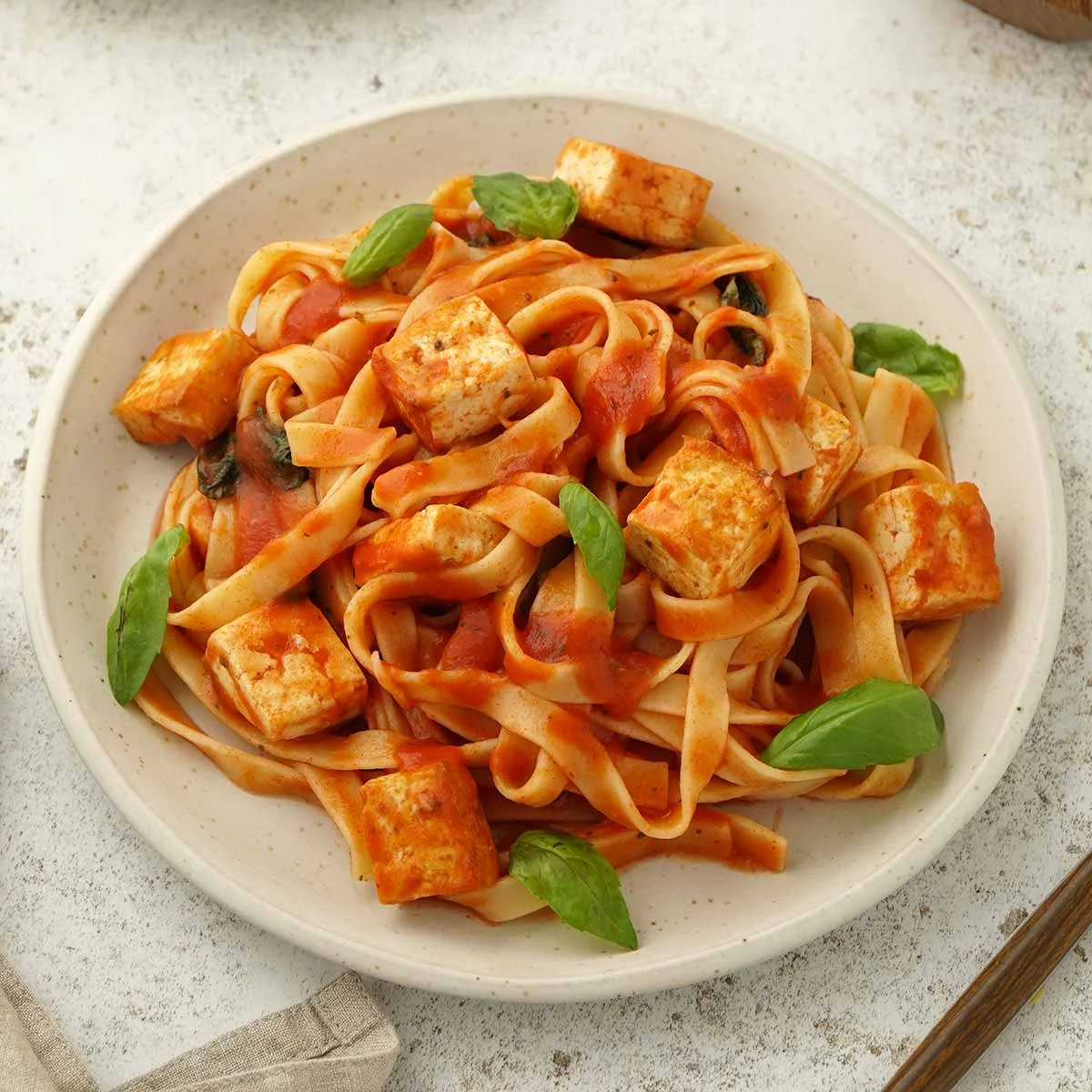 Tofu Pasta with Tomato Sauce
