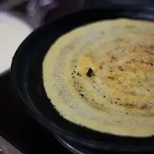 Samba Godhumai Rava / Broken Wheat Dosai