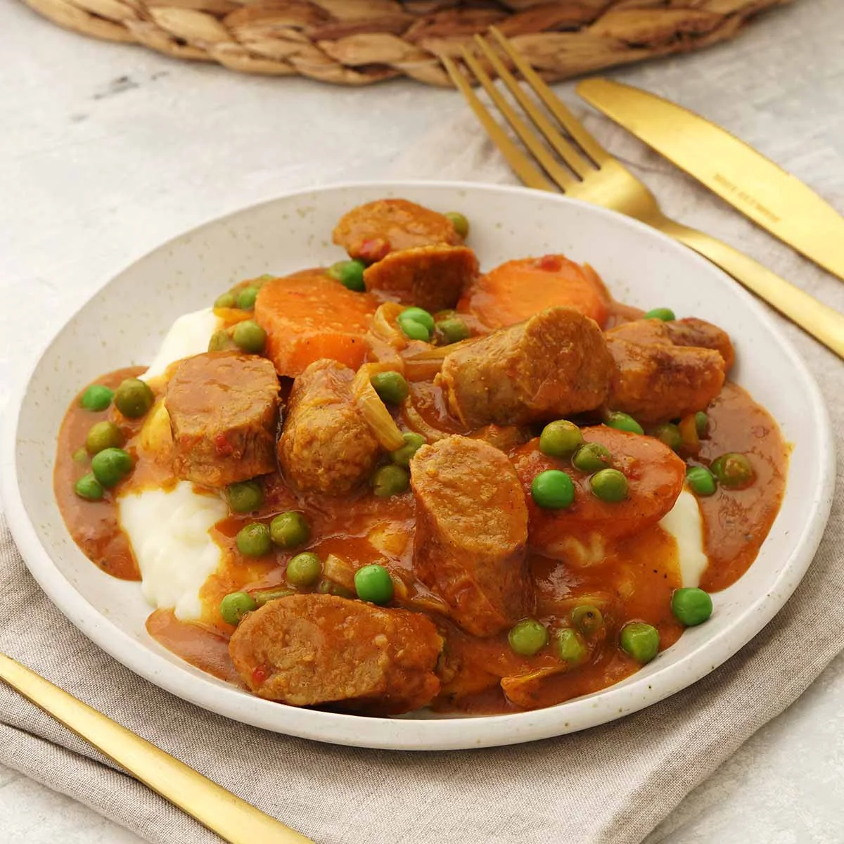 Easy Sausage Curry ( Curried Sausages )