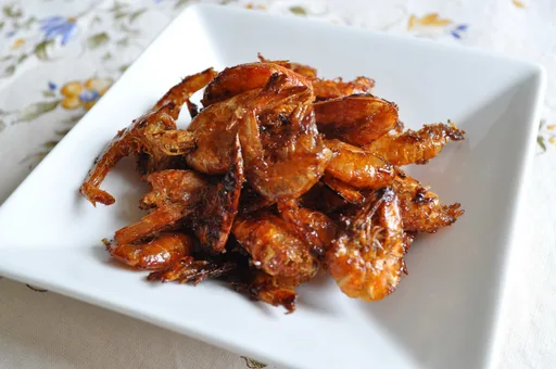 Gamba seca salteada (Maleun Saewoo Bokkeum)