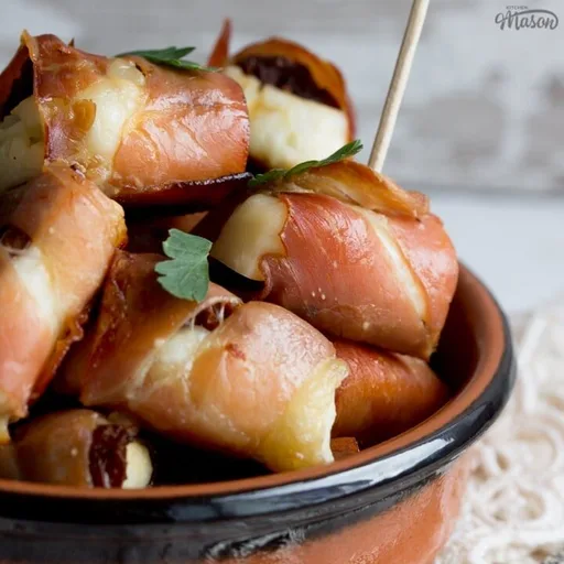 Halloumi and Prosciutto Bites Recipe
