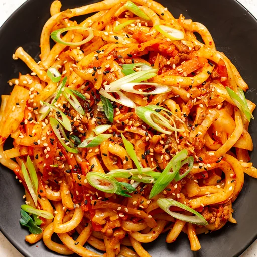 Fideos coreanos picantes (Fideos con gochujang)