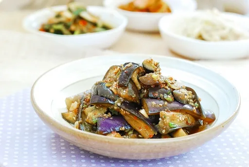 Gaji Namul (Steamed Eggplant Side Dish)