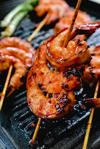 Langostinos picantes a la parrilla (Gochujang Saewu Gui)