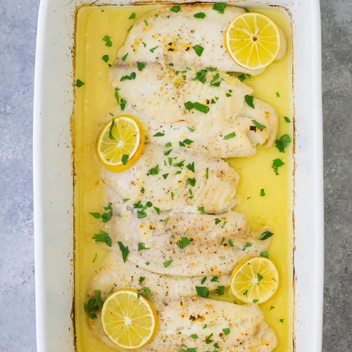 Tilapia al horno con mantequilla de limón y ajo