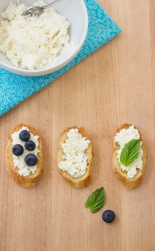 Queso ricotta casero